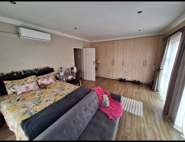 4 BEDROOM HOUSE FOR SALE IN VANDERBIJLPARK SE 8